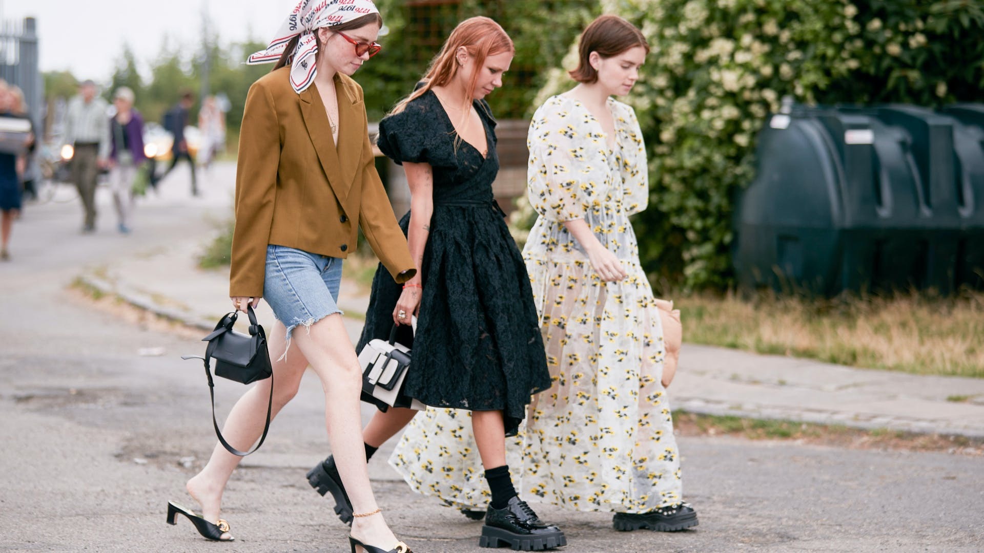Ein Hauch von Tradition: Vintage-Inspiration in der Cottagecore-Mode